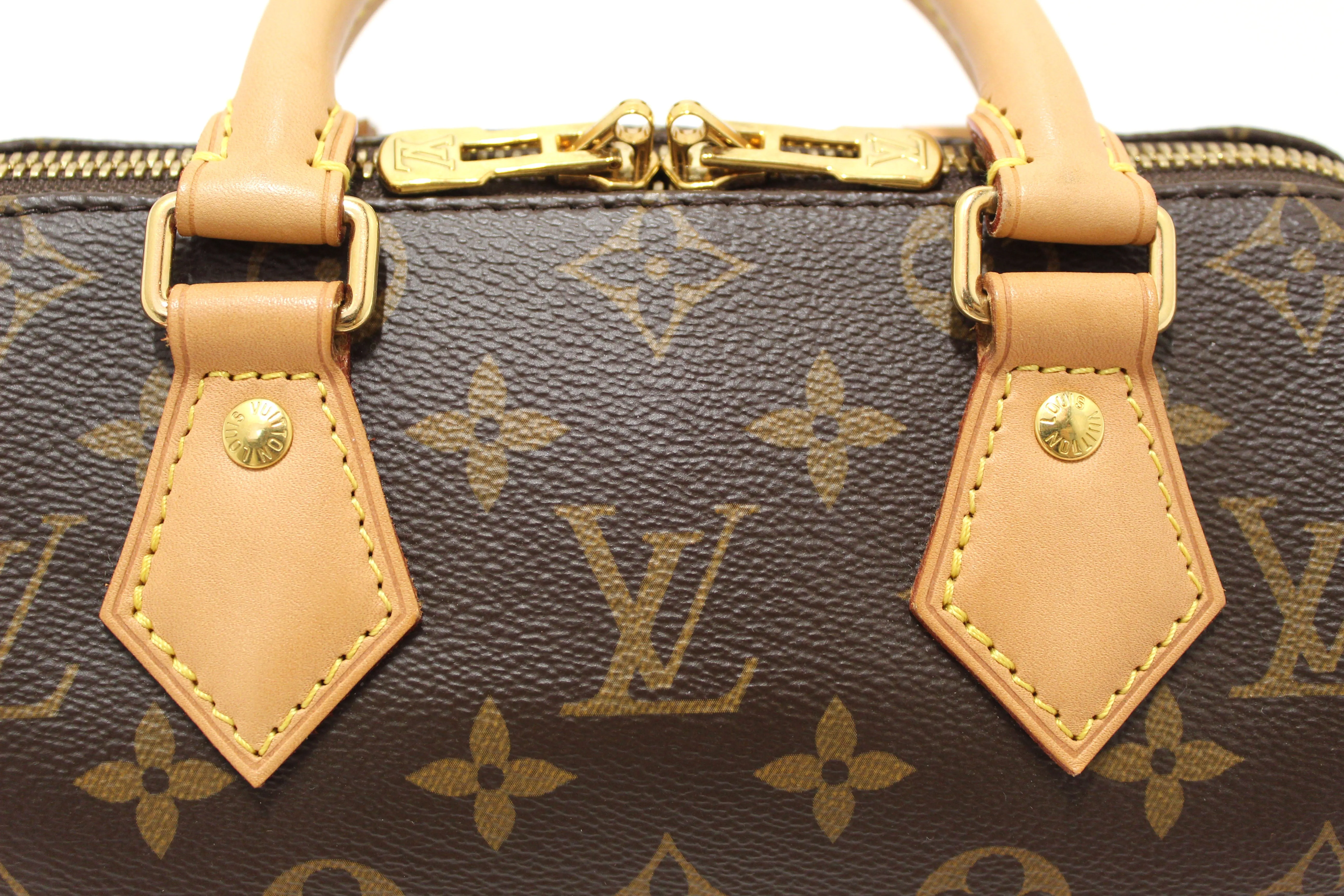 Authentic Louis Vuitton Classic Monogram Speedy 20 Bandoulière Bag
