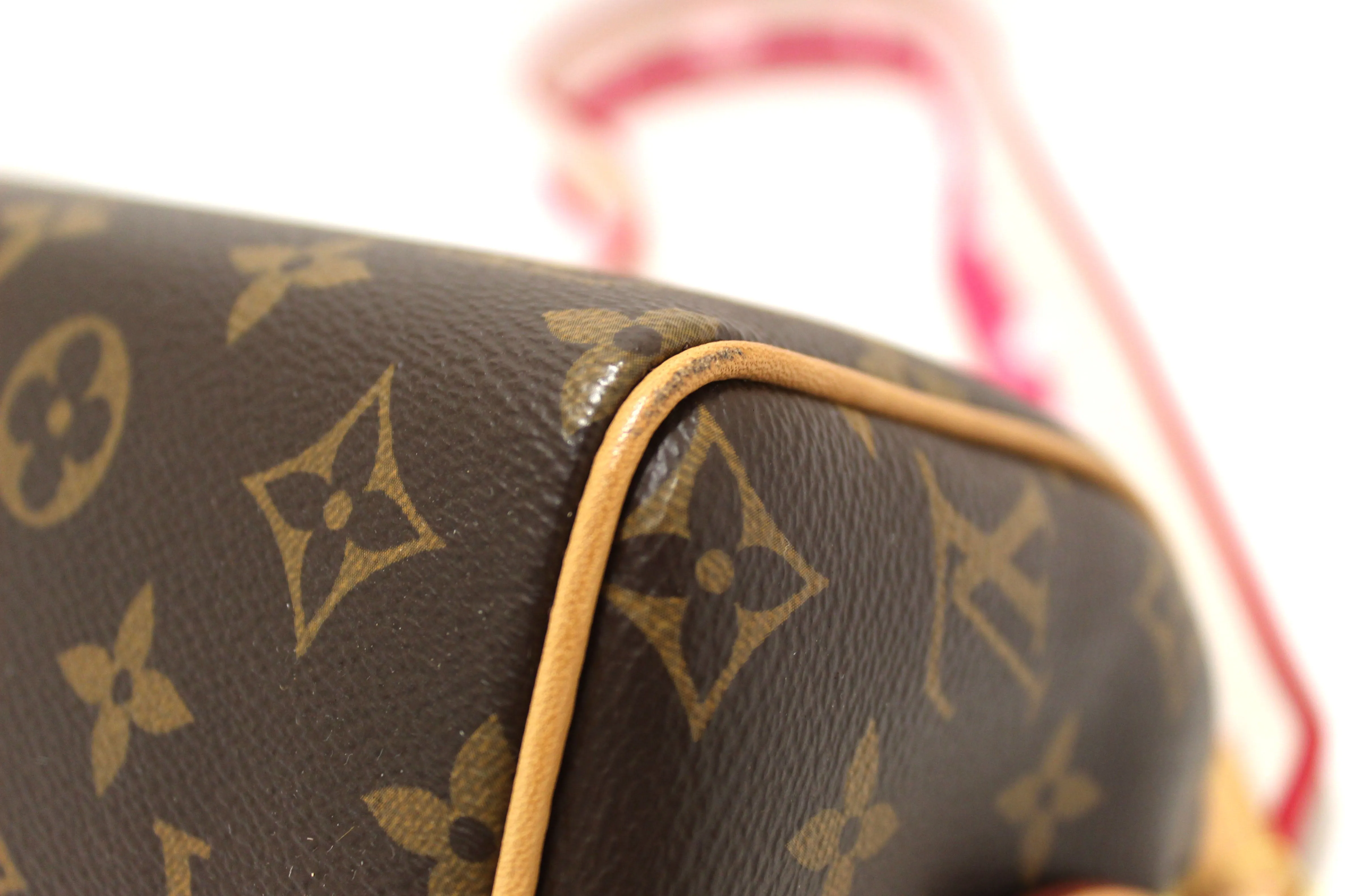 Authentic Louis Vuitton Classic Monogram Speedy 20 Bandoulière Bag