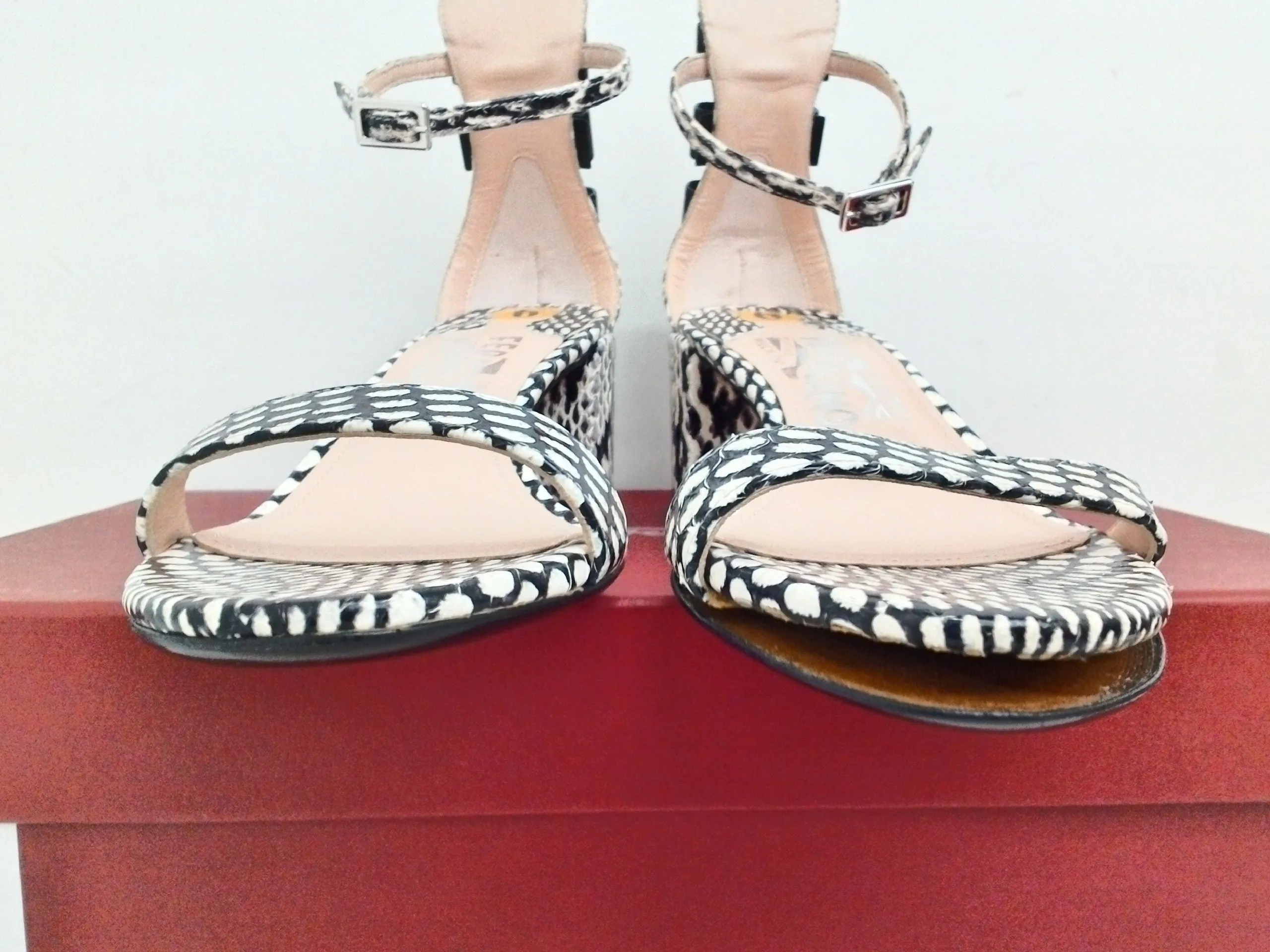 Salvatore Ferragamo Women's Connie Black/White Heeled Sandals Size 6